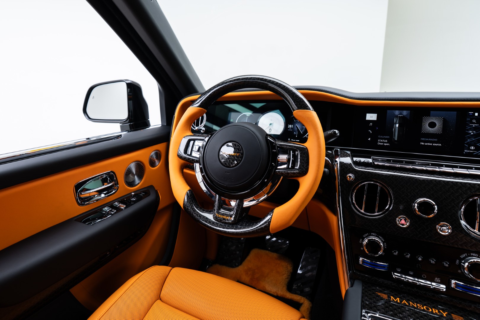 2026 ROLLS ROYCE CULLINAN BLACK BADGE BY MANSORY | GCC | WARRANTY SERVICE | FULL CARBON